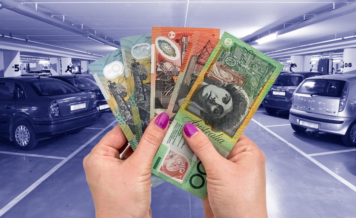 What are the benefits of selling scrap cars for cash?