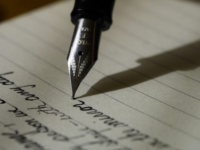 Navigating Academic Challenges with the Best Essay Service