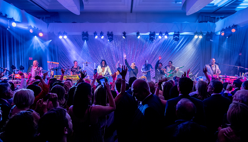 The Pulse of Performance: Exploring New York’s Theater and Live Music Scene